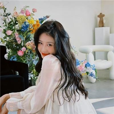蓬门玉女金龟婿